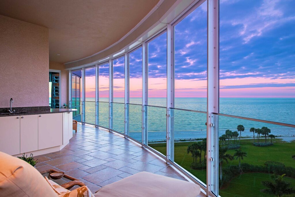 Lanai Night Naples