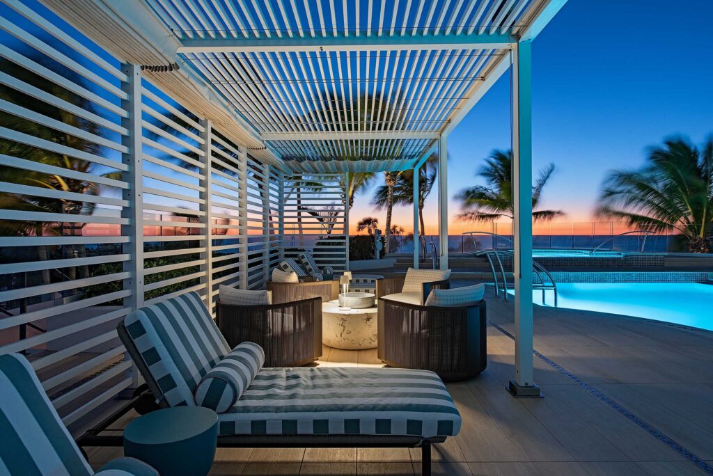 Pool Night Naples