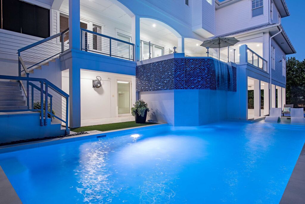 5th Avenue Naples Real Estate